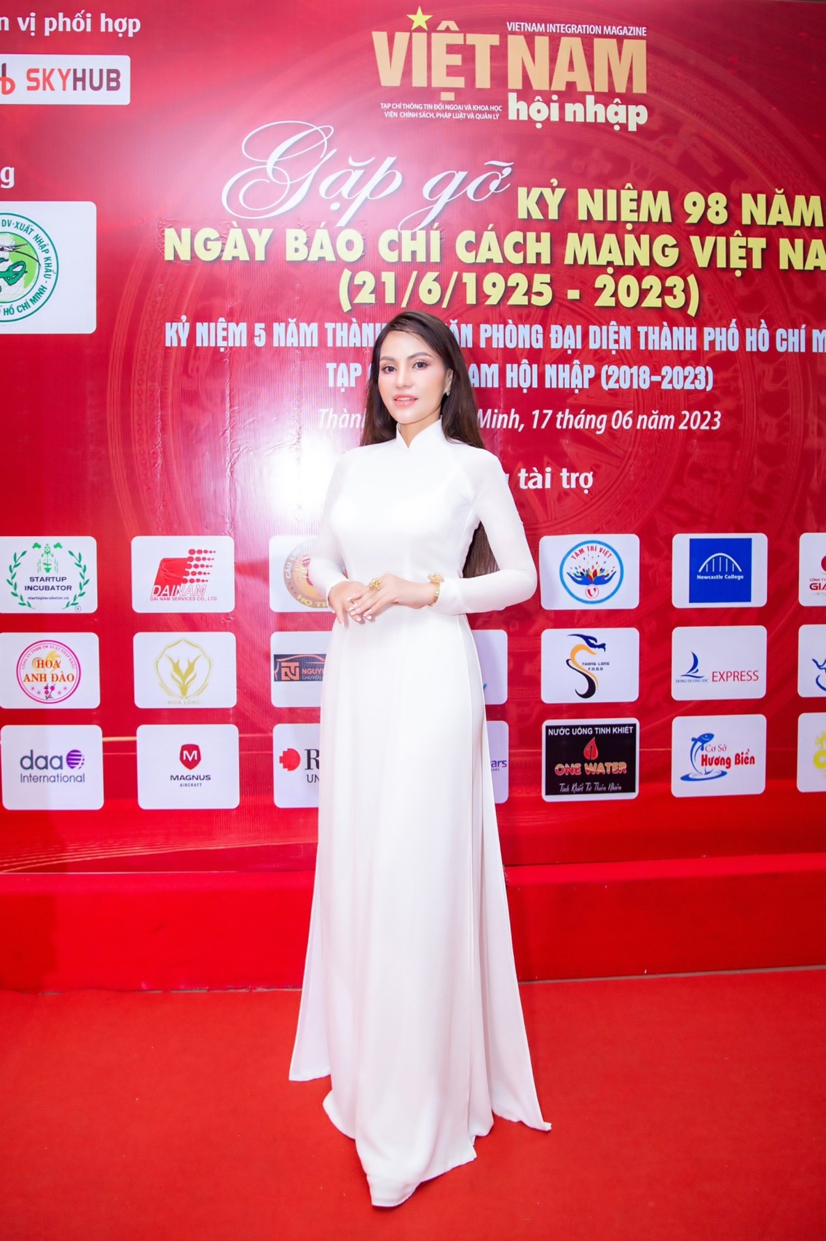 Á khôi 1 - Hoa khôi Doanh nhân Tài sắc Việt Nam 2022