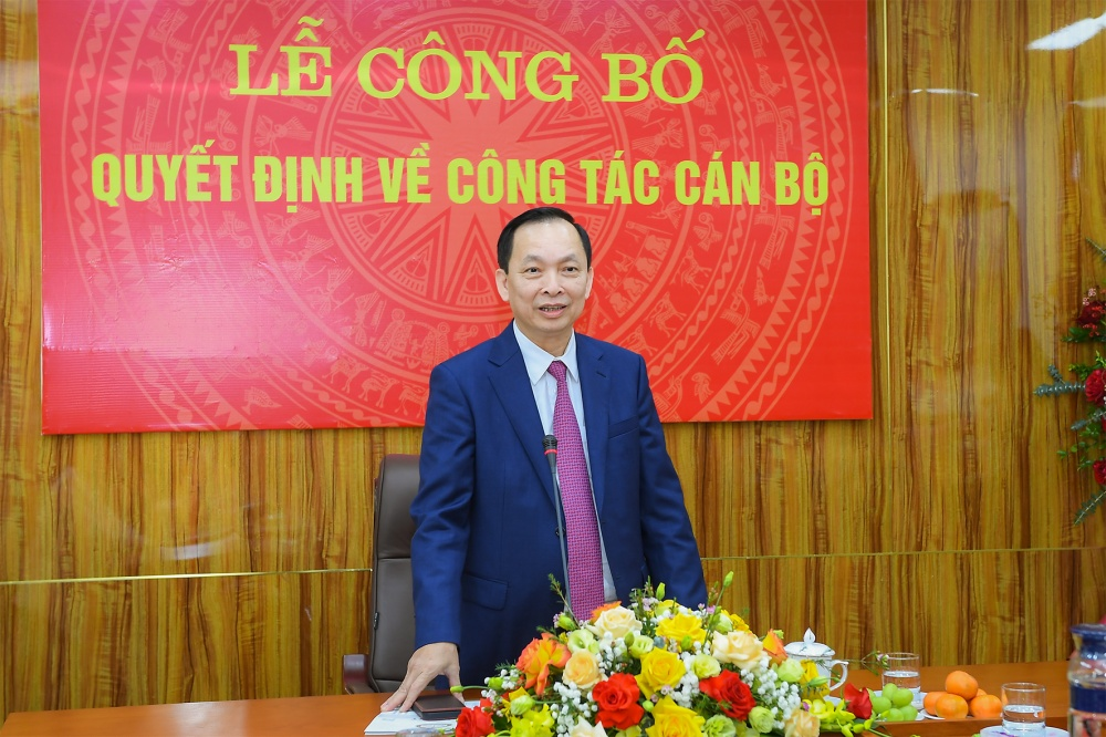 Phó Thống đốc Thường trực NHNN Đào Minh Tú phát biểu chỉ đạo tại buổi Lễ