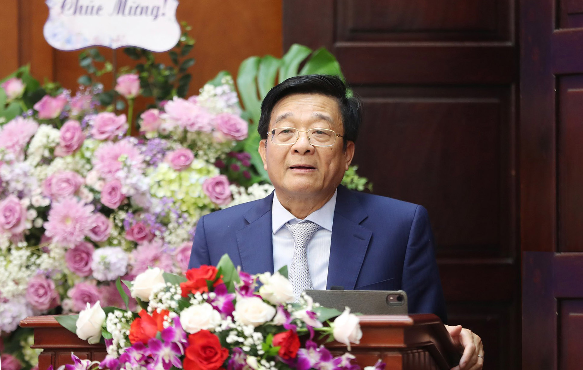 TS Nguyễn Quốc Hùng - Phó Chủ tịch kiêm Tổng Thư ký Hiệp hội Ngân hàng Việt Nam, Trưởng Ban Tổ chức