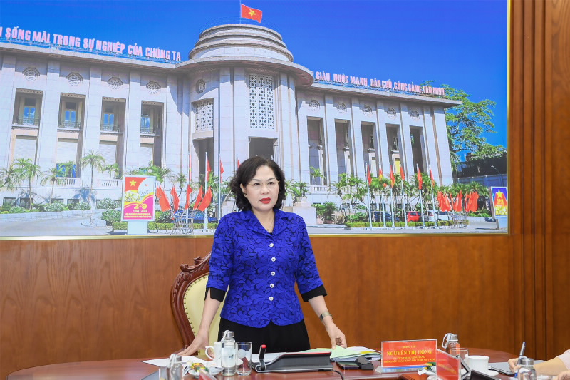 Thống đốc NHNN Nguyễn Thị Hồng phát biểu tại buổi làm việc