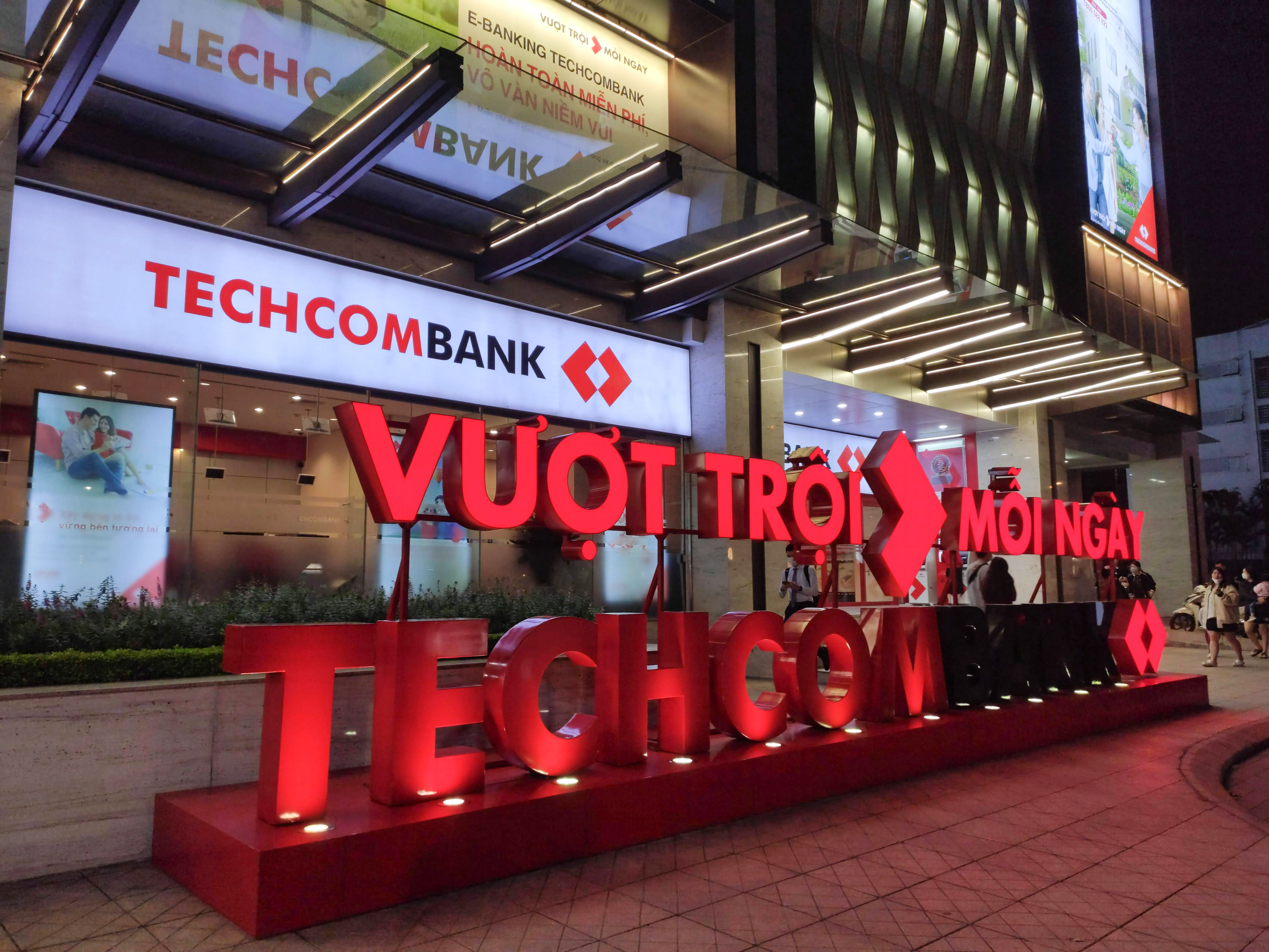 Techcombank huy động thành công 200 triệu USD