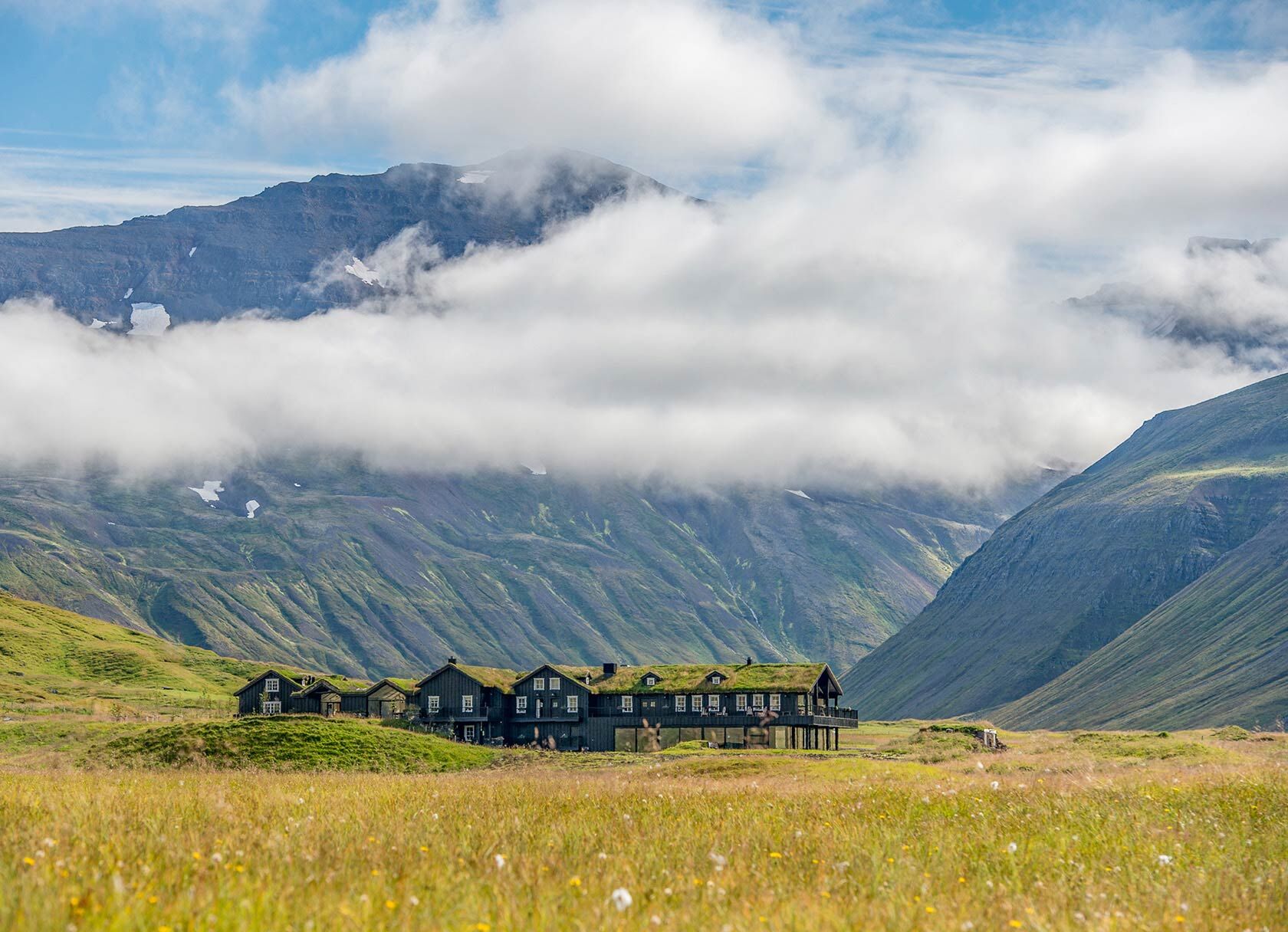 Award Winning, All-Inclusive, 5-Star Iceland Spa Hotel - Deplar Farm