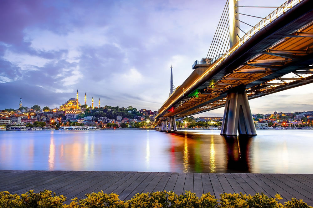 Istanbul bridge in Turkey