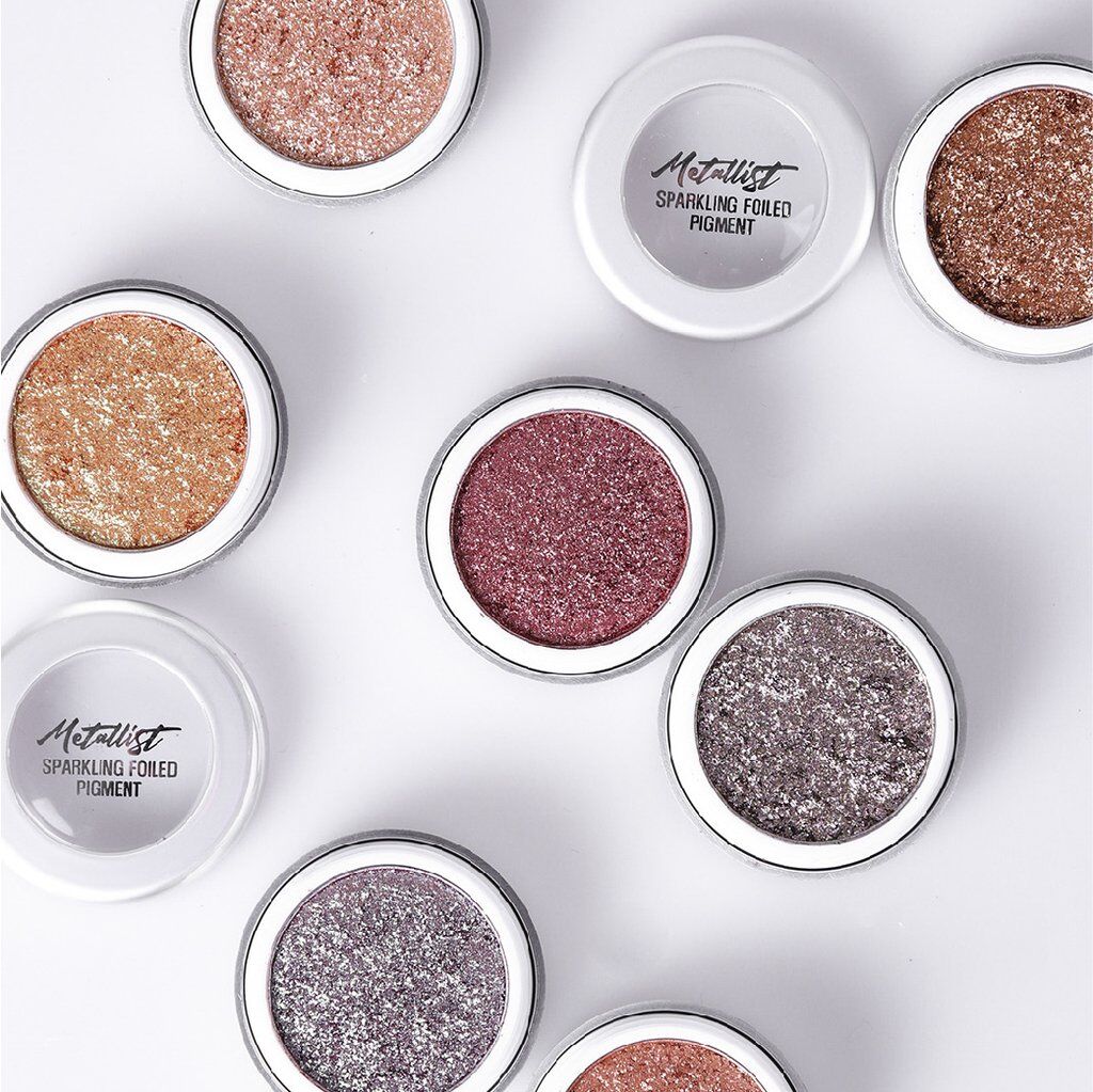 Dóng sản phẩm Metallist Sparkling Foiled Pigment của Touch in Sol