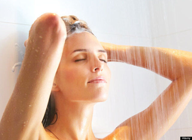 Tắm đúng cách giúp cải thiện làn da khỏe đẹp