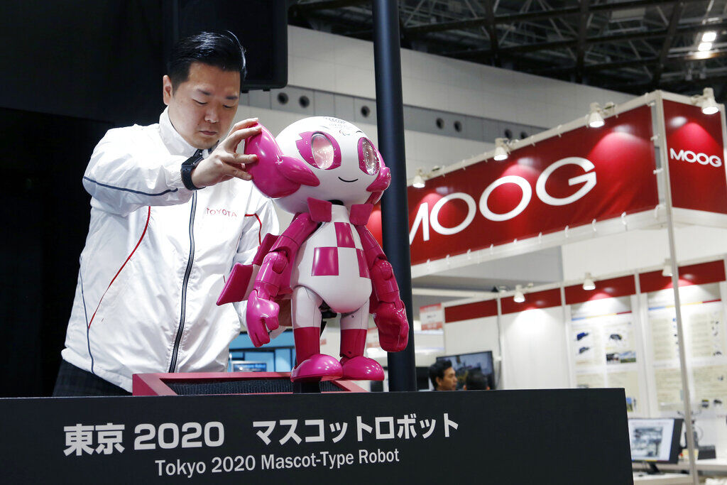 Đội quân robot tối tân hỗ trợ Olympic Tokyo 2020