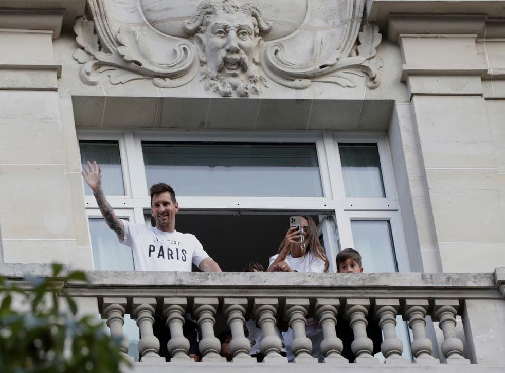 Messi chi 24.000 USD/đêm tại khách sạn xa hoa bậc nhất Paris