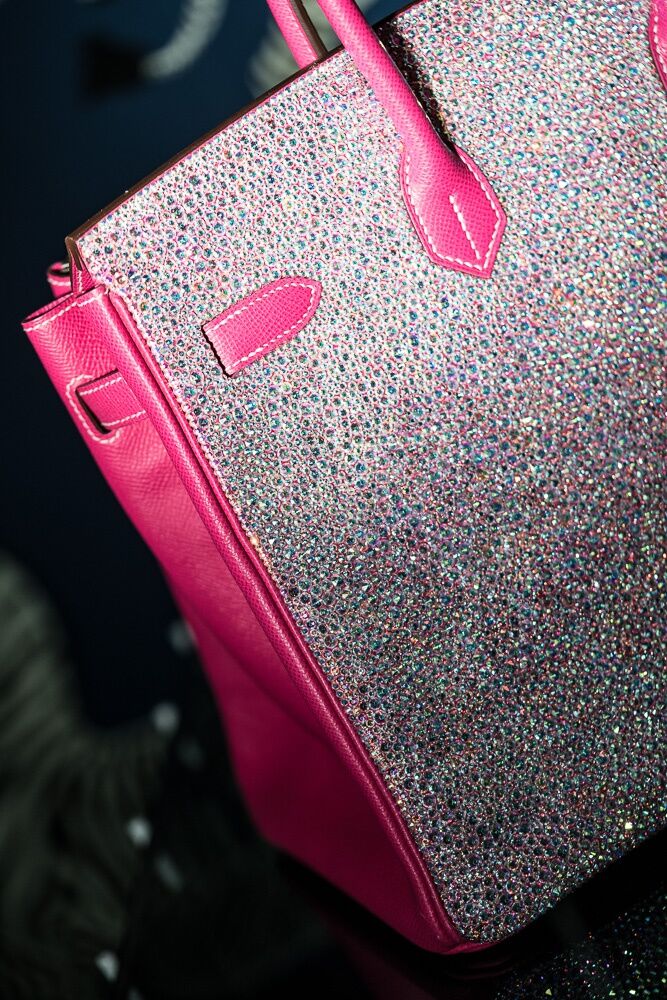 Chiếc túi Birkin đính 60.000 viên pha lê Swarovski của Paris Hilton-3