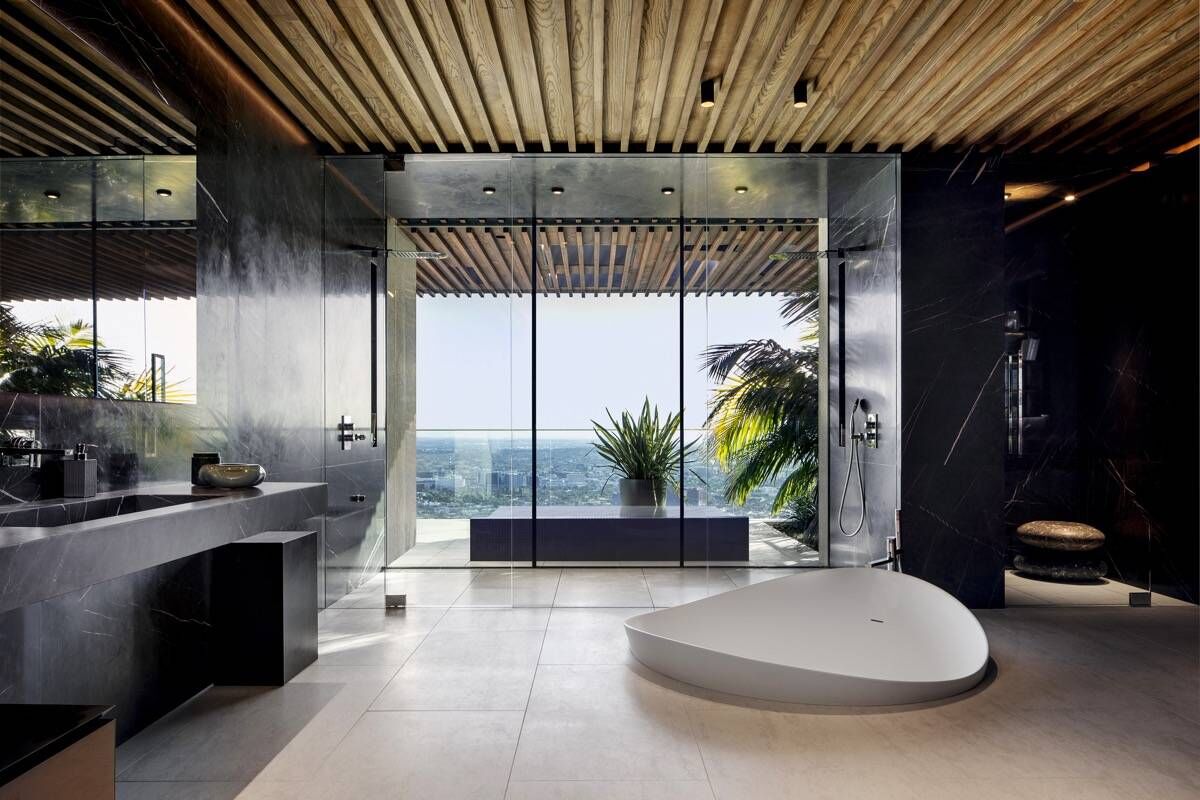 Thiết kế nội thất đẹp lạ cùng bồn tắm chìm, biến phòng tắm thành spa sang chảnh-9