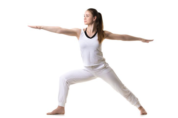 Những động tác yoga giúp vòng 1 nở nang, quyến rũ-4
