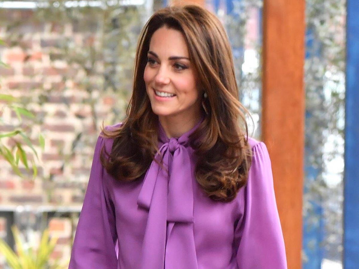 Không thích khoe của nhưng Kate Middleton có 11 bộ váy áo đắt sang chấn, bộ cuối giá bằng... căn chung cư - Ảnh 2.
