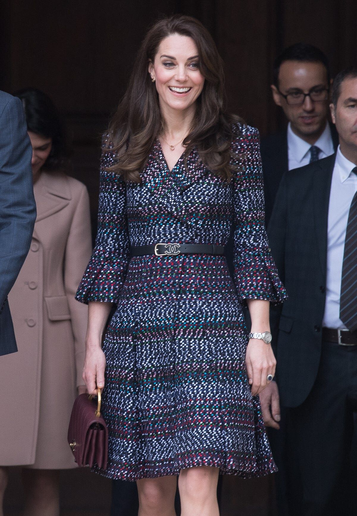 Không thích khoe của nhưng Kate Middleton có 11 bộ váy áo đắt sang chấn, bộ cuối giá bằng... căn chung cư - Ảnh 8.