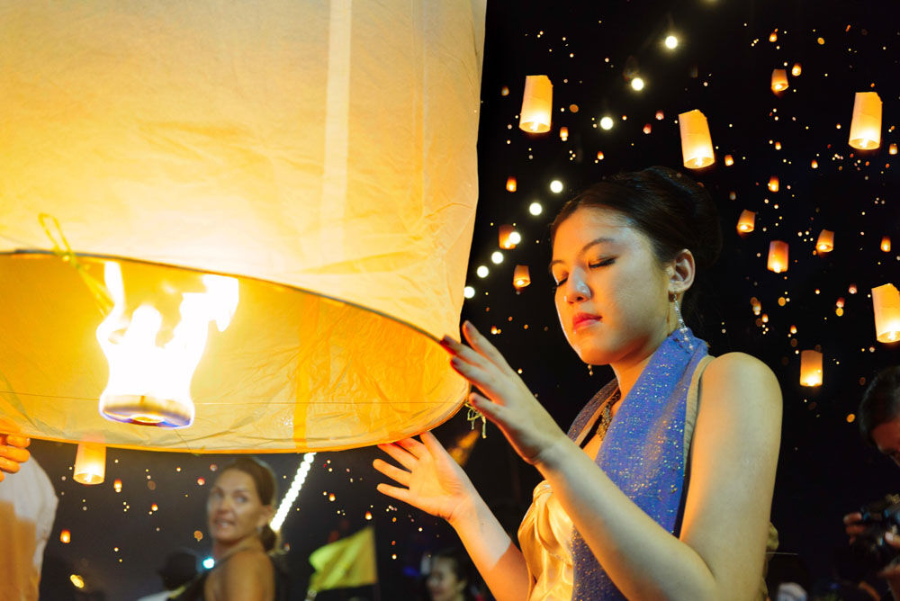 Rực rỡ lễ hội thả đèn trời Yi Peng - Điểm nhấn của du lịch Chiang Mai tháng 11-7