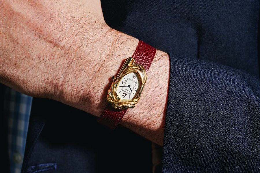 Đấu giá đồng hồ Cartier Cheich