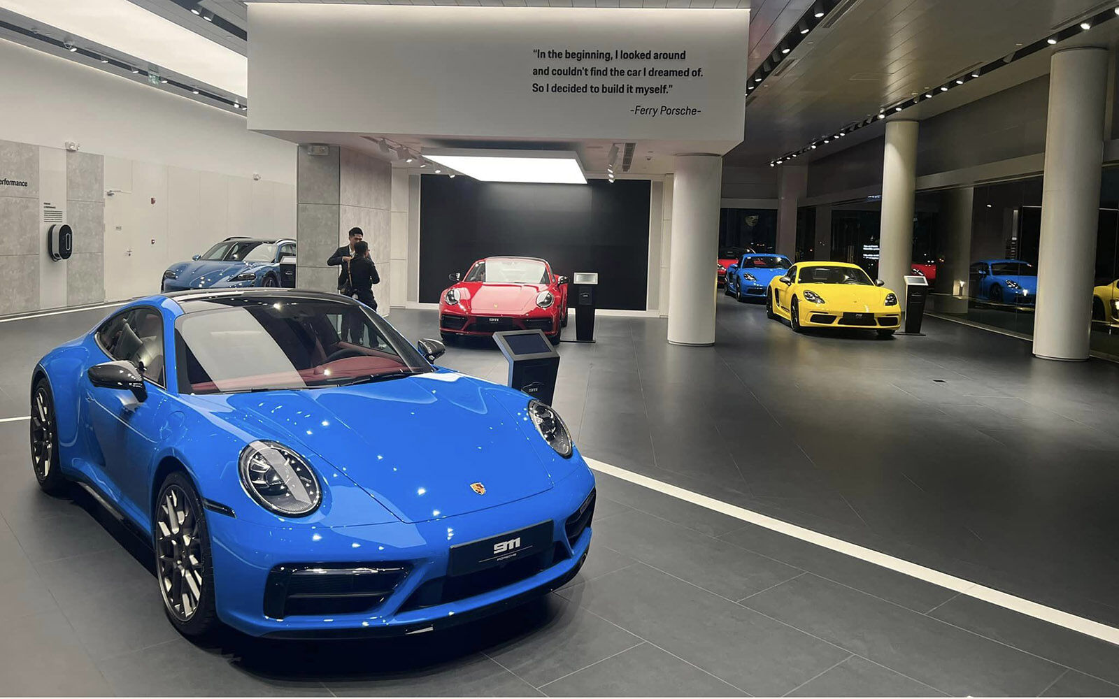Không gian Porsche