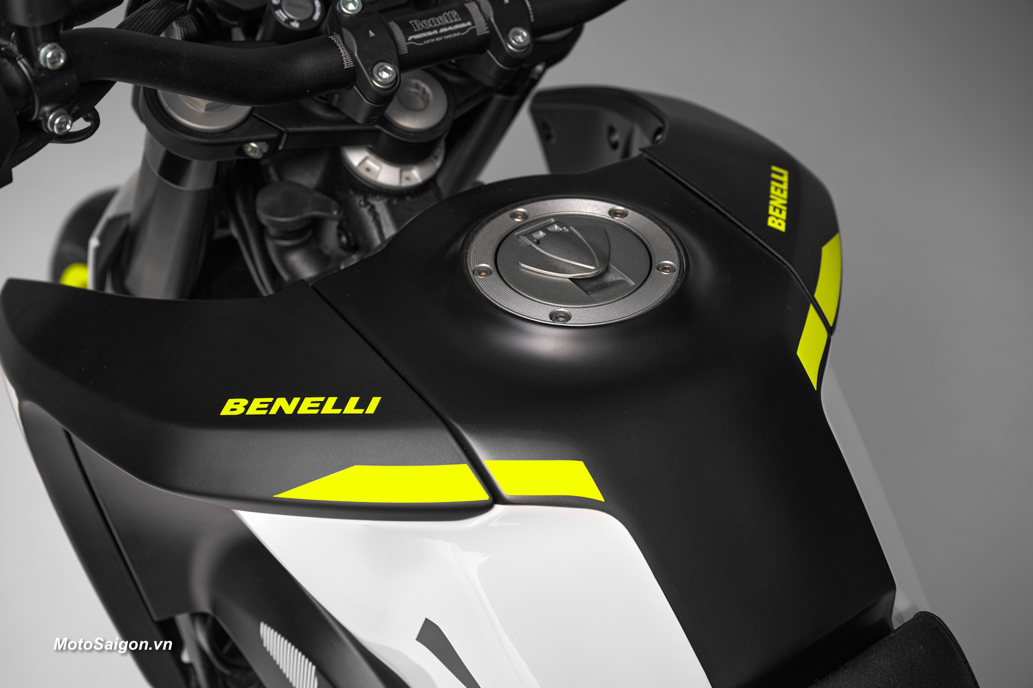 Benelli ra mắt cặp đôi Tornado 500 cùng với BKX 300S