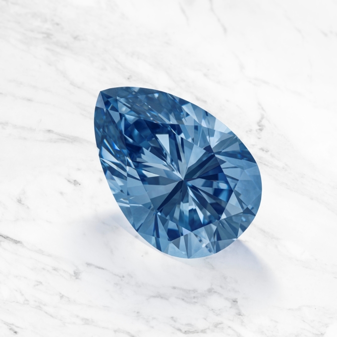 kim cương xanh Bleu Royal 