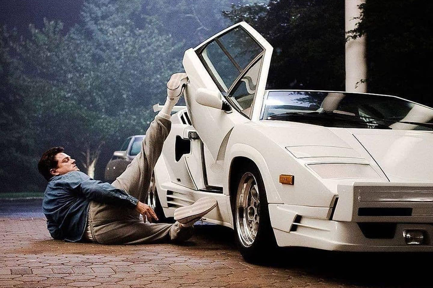 Siêu xe Lamborghini Countach 34 tuổi vỡ nát vẫn được trả giá 1,35 triệu USD