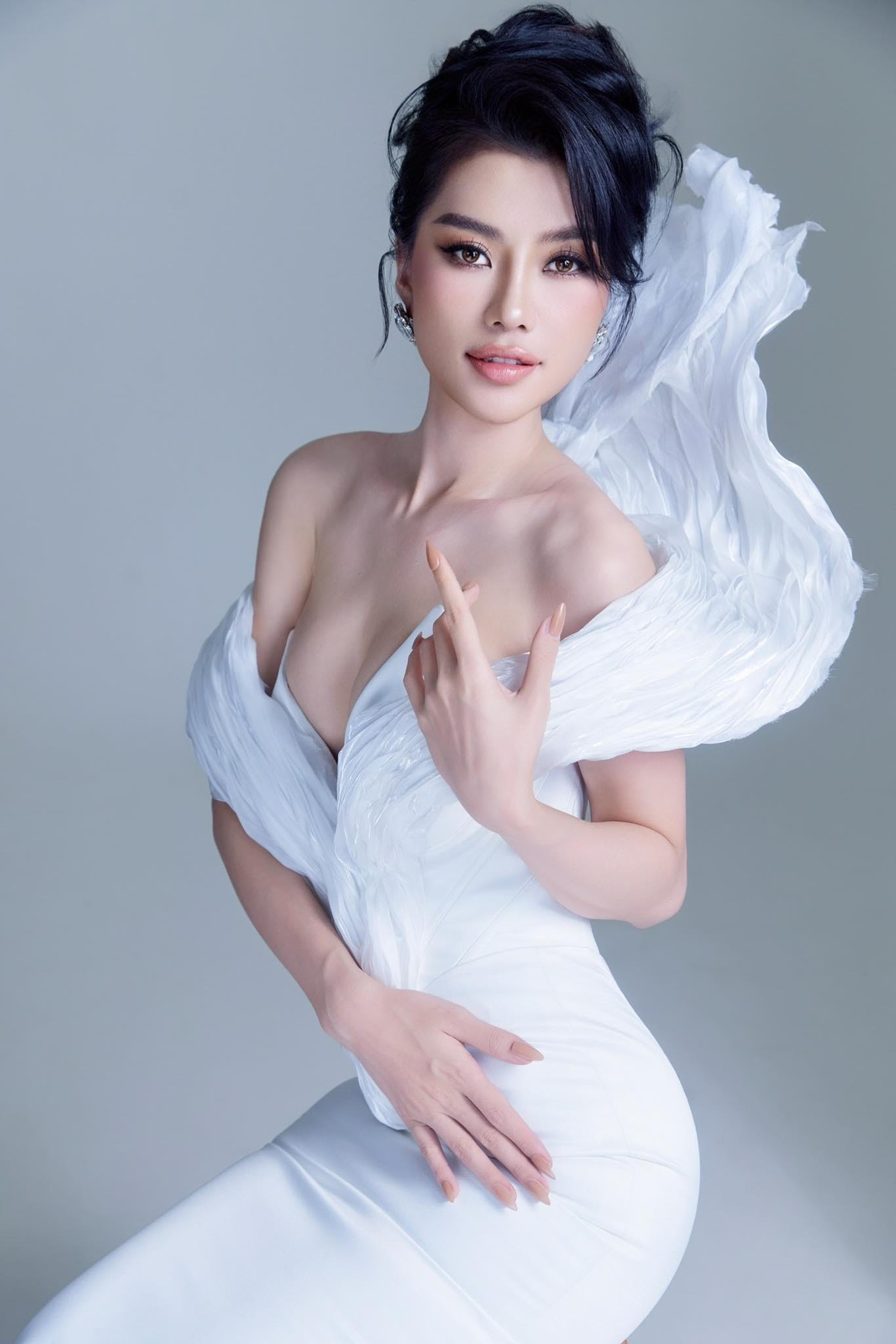 Miss Cosmo Việt Nam Hoàng Nhung