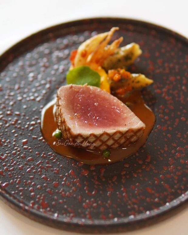 Tuna steak dùng cá ngừ vây xanh