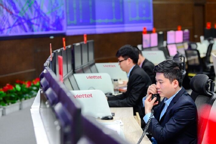 Trung tâm vận hành khai thác toàn cầu Viettel chịu trách nhiệm vận hành và bảo đảm chất lượng mạng, chất lượng dịch vụ tại Việt Nam và 10 thị trường nước ngoài.