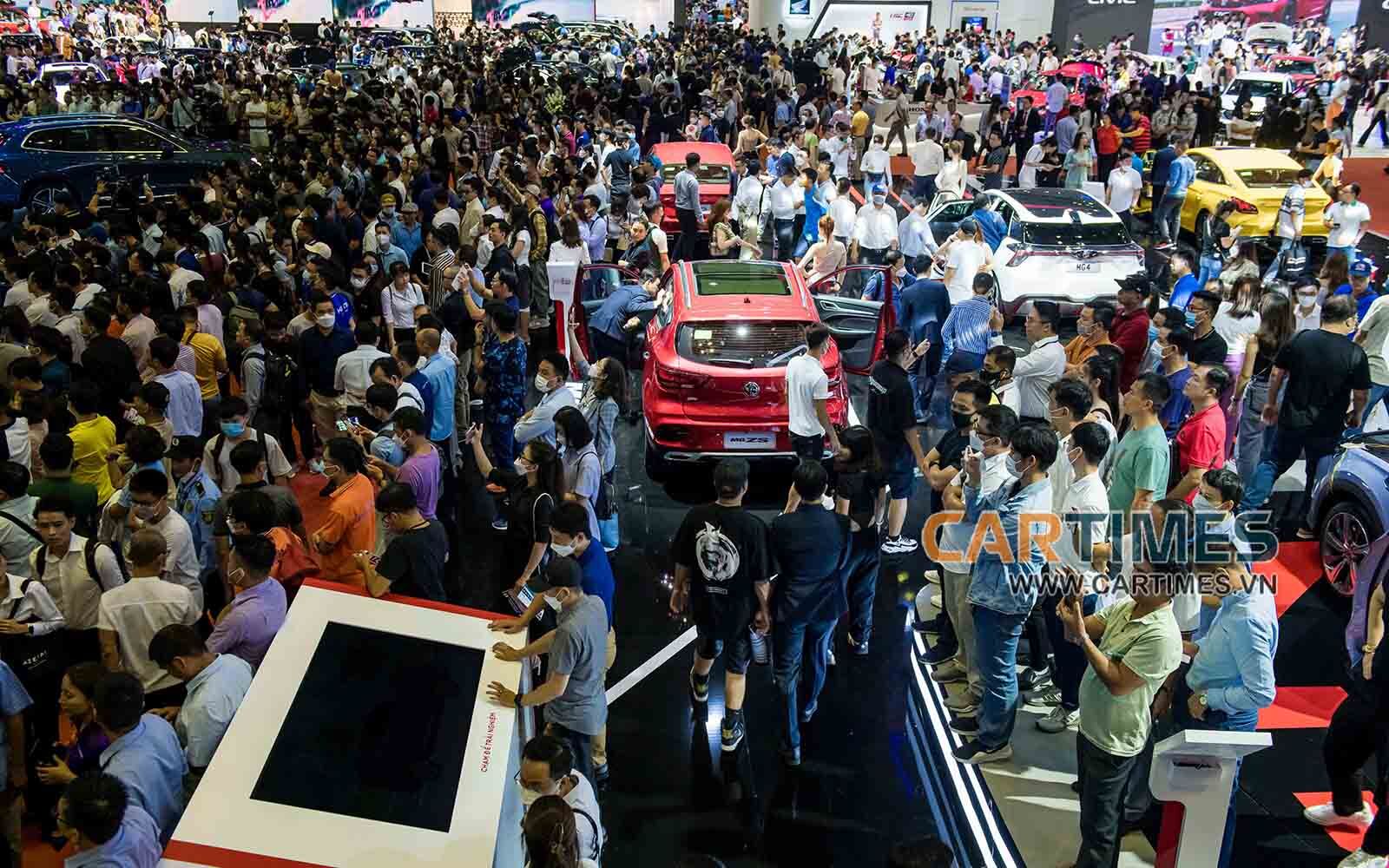 Thị trường ô tô Việt Nam năm 2023 sẽ khó có tăng trưởng đột phá