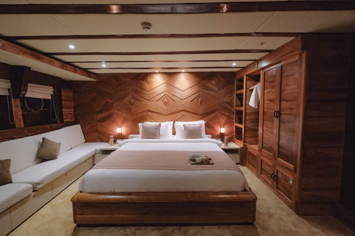 Không gian nội thất các phòng nghỉ chủ yếu bằng chất liệu gỗ.