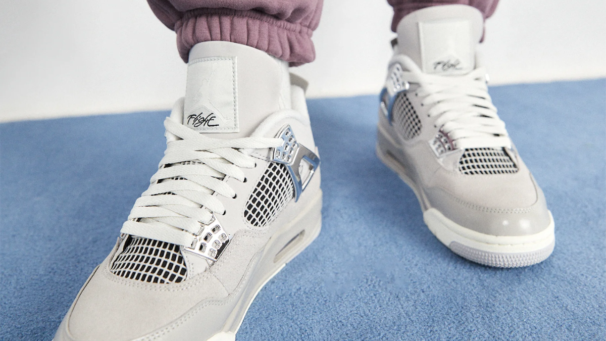 Hướng dẫn chọn size giày Nike Air Jordan 4 chuẩn dành cho bạn