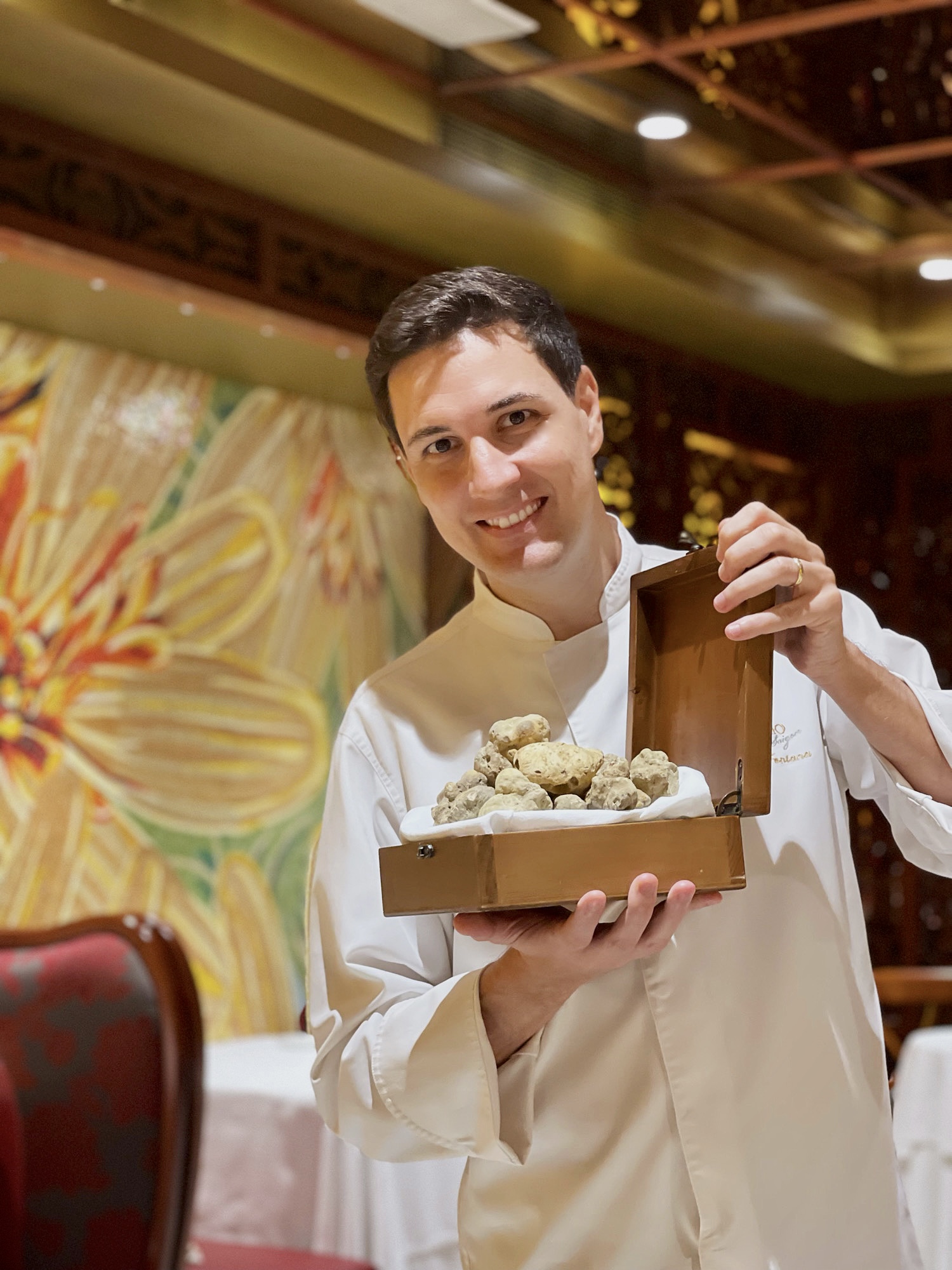 Vì sao nấm truffle trắng được các đầu bếp săn lùng?
