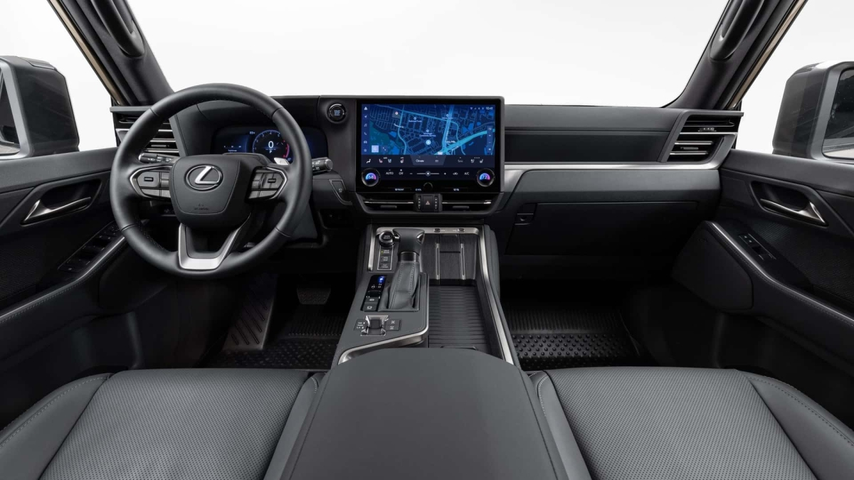 'Mãnh tướng' SUV Lexus GX 2024 hạng sang tái xuất với trái tim tăng áp kép