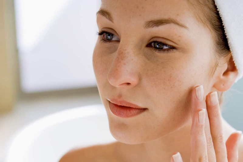 Cách khắc phục 4 kiểu tổn thương da thường gặp sau Tết