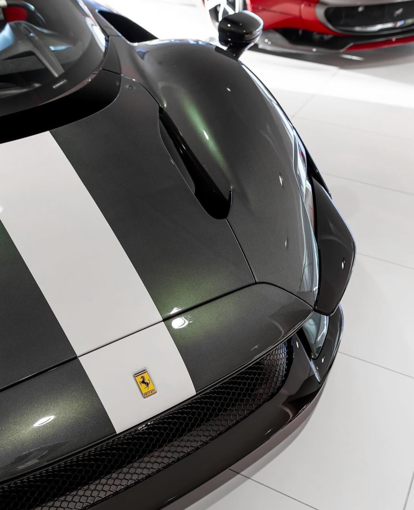 Xuất hiện siêu phẩm Ferrari Daytona SP3 với màu sơn độc đáo