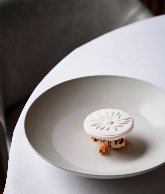 Tín đồ ẩm thực không thể bỏ qua những nhà hàng đạt 3 sao Michelin tại Thụy Sĩ