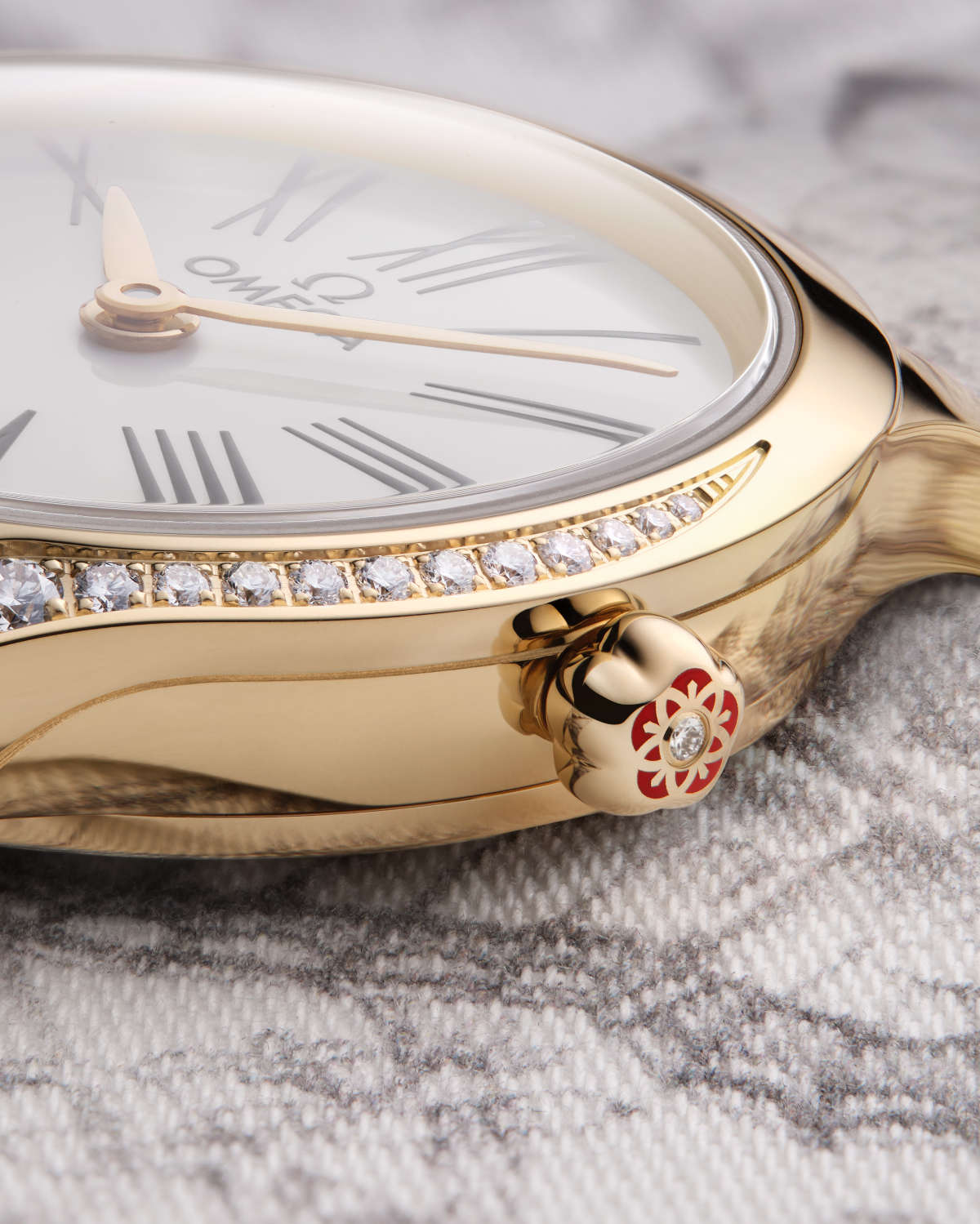Cách chọn đồng hồ đeo tay chuẩn nhất cho nữ giới