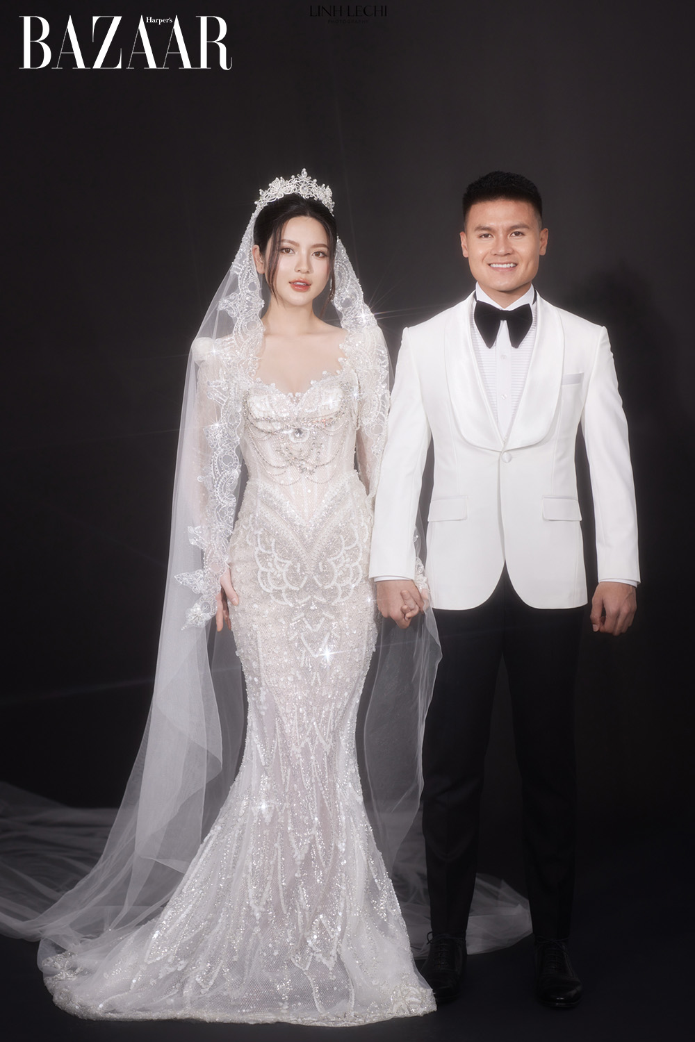 Bà xã cầu thủ Quang Hải mặc đầm cưới nào trong bộ ảnh cưới?