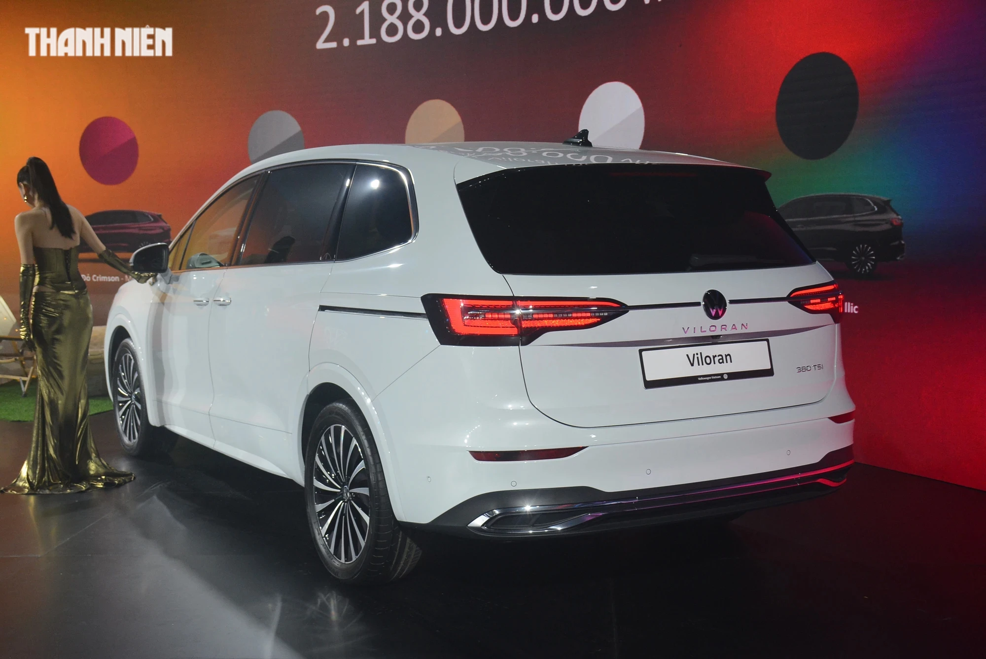 Giá từ 1,989 tỉ đồng, Volkswagen Viloran có gì hấp dẫn khách Việt?