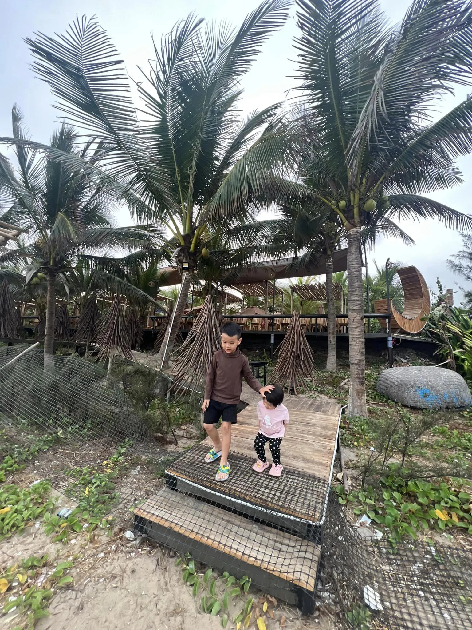 Kinh nghiệm du lịch tự túc cùng con của mẹ Hà Sài Gòn