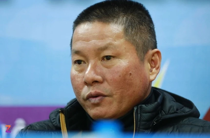 7 ứng viên thay thế HLV Troussier tại tuyển Việt Nam