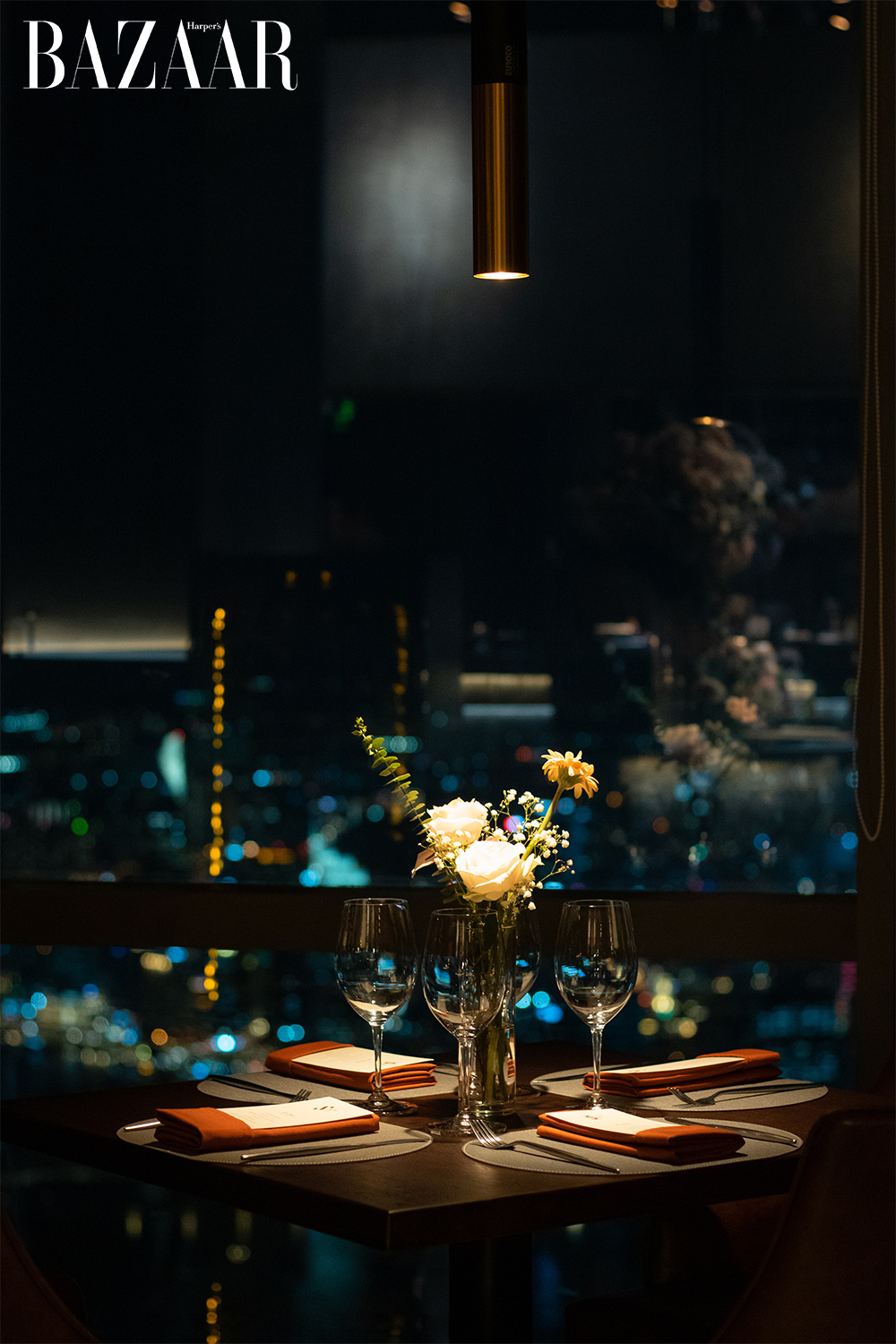 S79 Skyline Dining: Nhà hàng view trên cao sài gòn từ tầng 79