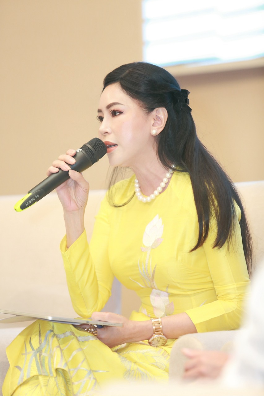 CEO Lê Hồng Thủy Tiên