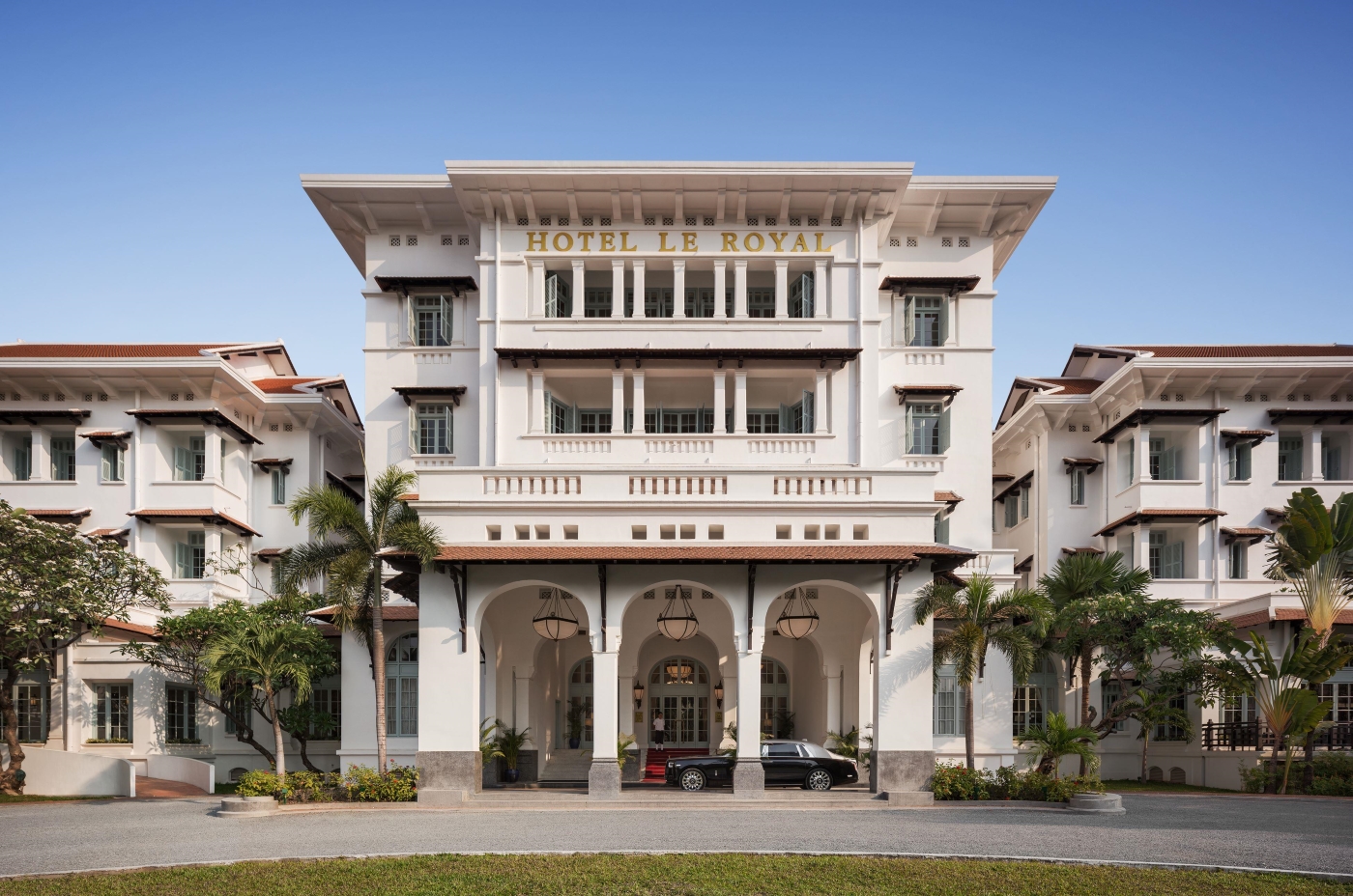 Đẳng cấp khách sạn thành phố tốt nhất thế giới: Raffles Hotel Le Royal Phnom Penh