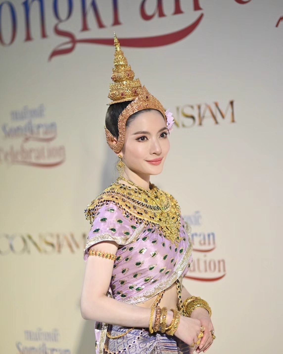 7 nữ thần Songkran 2024 “bất phân thắng bại”