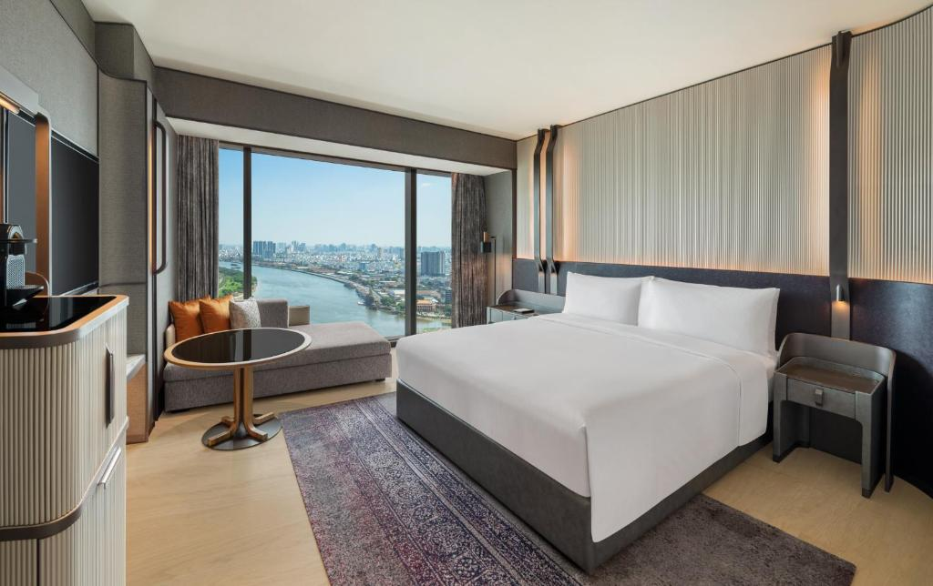 Hilton khai trương khách sạn tại thành phố lớn nhất Việt Nam