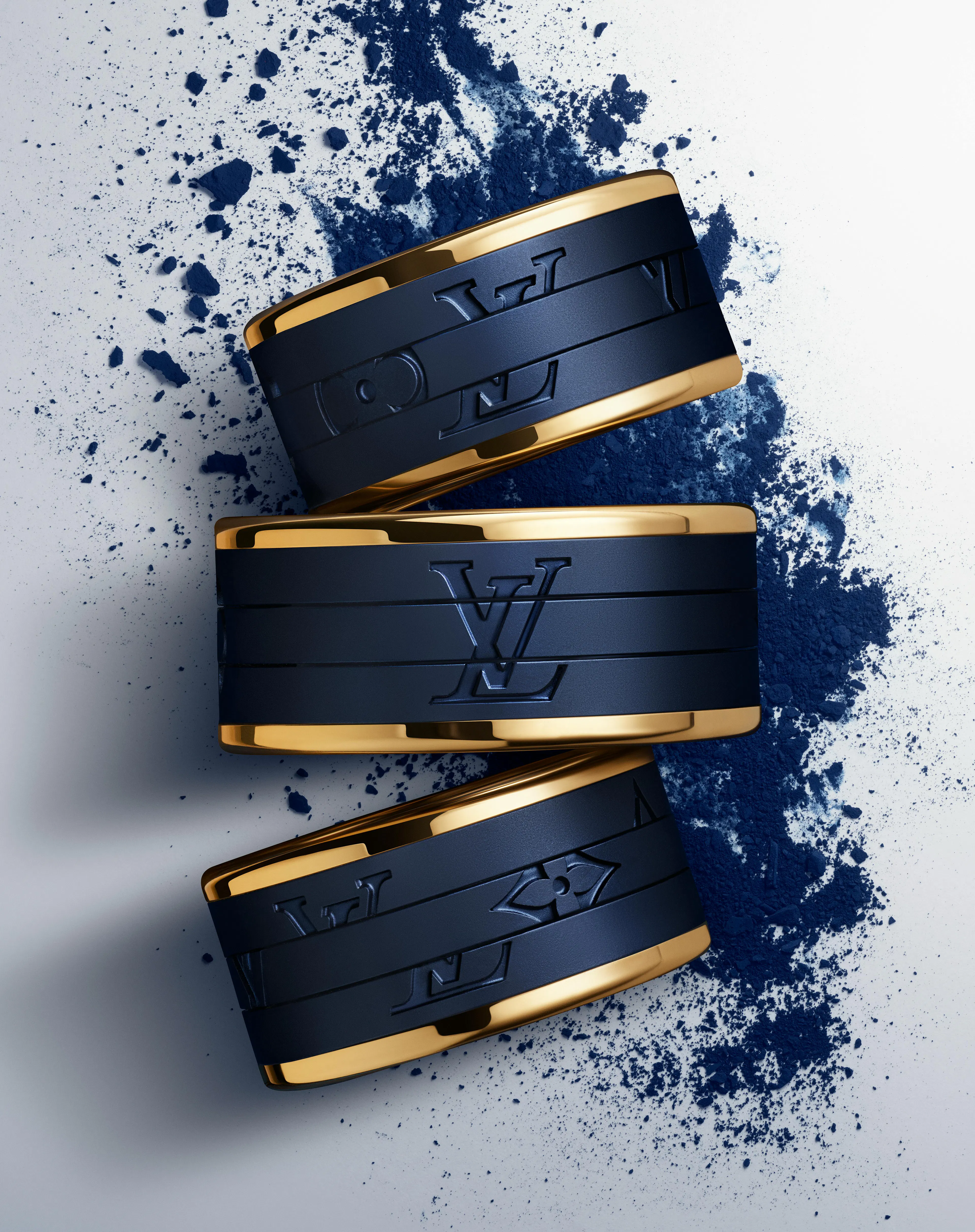 BST trang sức dành cho nam đầu tiên của Louis Vuitton