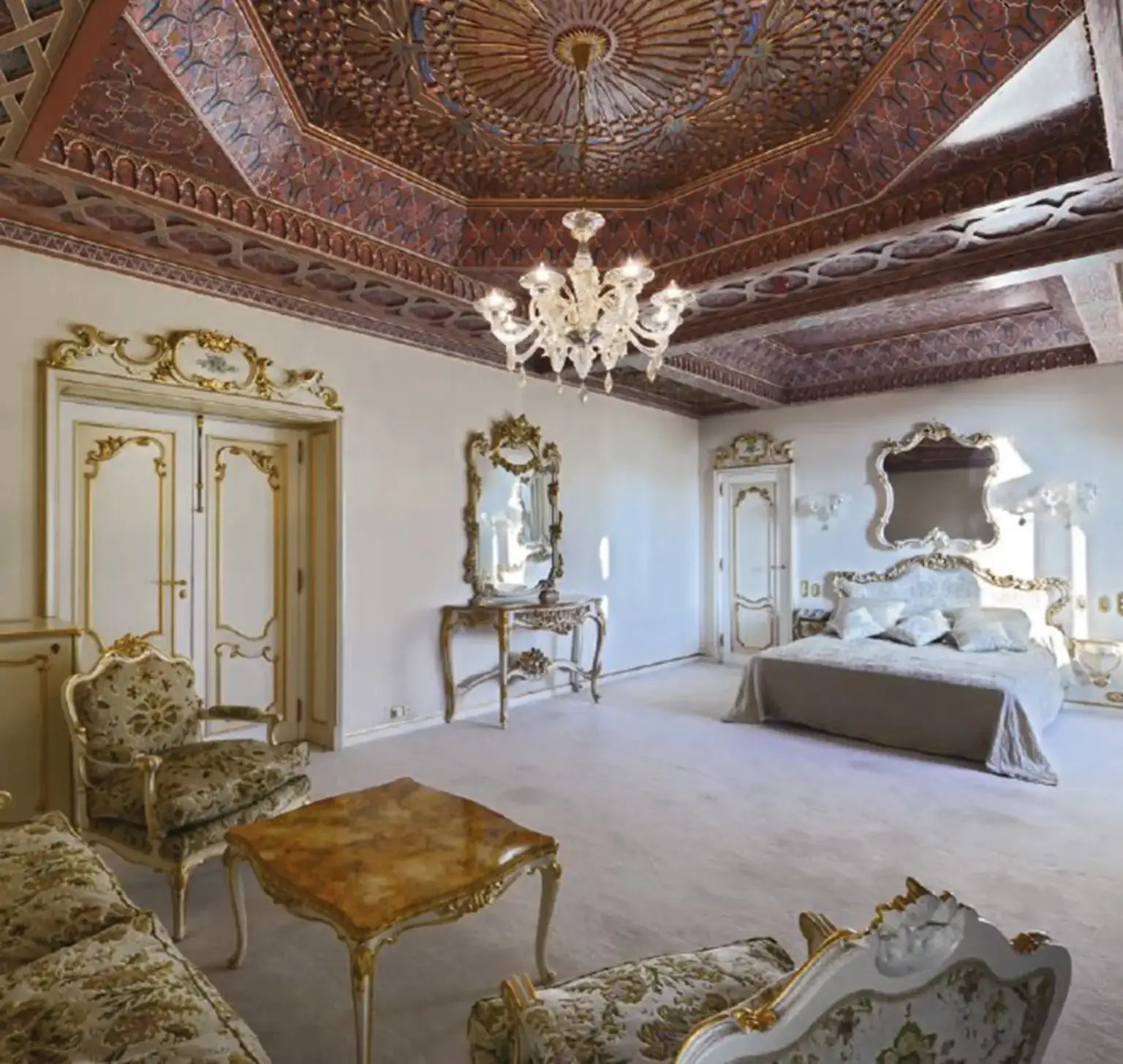 Lâu đài Chateau d'Armainvilliers được rao bán 425 triệu USD