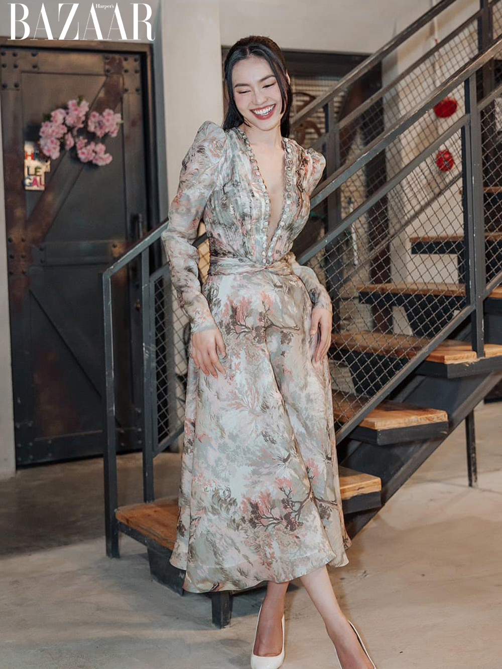 Thùy Tiên, Ngọc Trinh đọ sắc trong đầm best seller của Đỗ Long