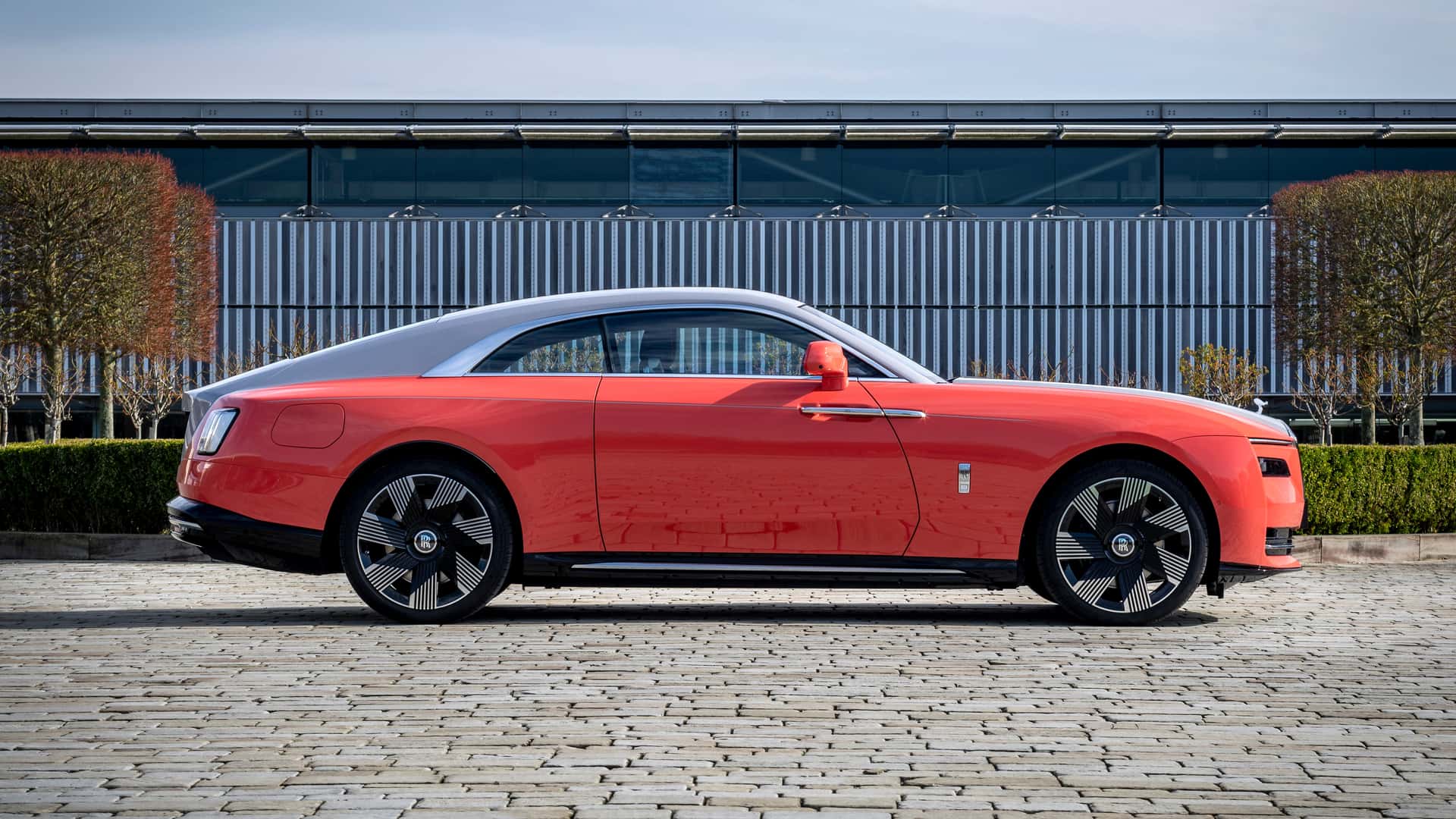 Rolls-Royce trình làng bộ sưu tập xe mới ngay trước triển lãm ô tô Bắc Kinh