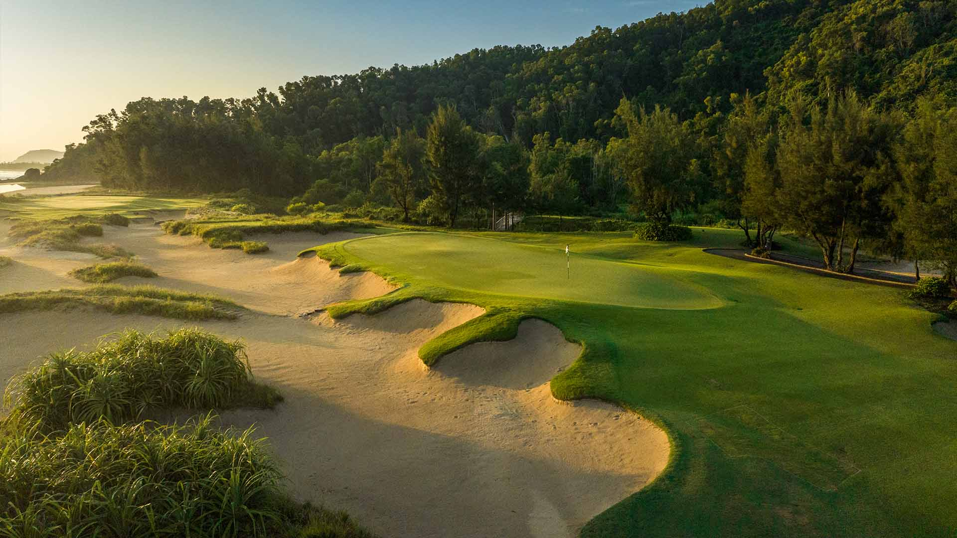 Bà Nà Hills Golf Club được IAGTO Awards 2024 vinh danh “Sân golf Tốt nhất Việt Nam”